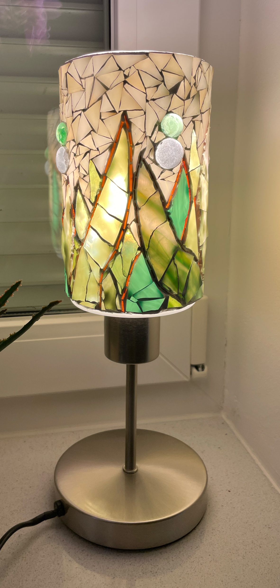 Tischleuchte oder Fensterleuchte mit Mosaik
